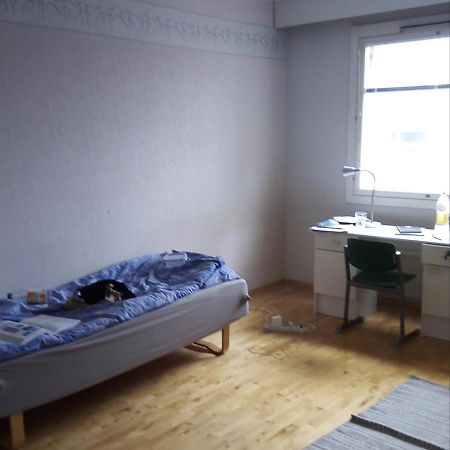 Huone Appartement Turku Buitenkant foto